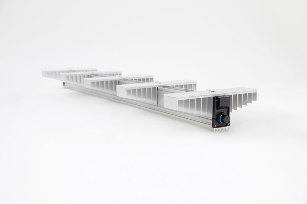 SANlight EVO 5-150 5-module LED grow light with adjustable luminaire positioning for optimised PAR distribution in commercial hydroponic systems
